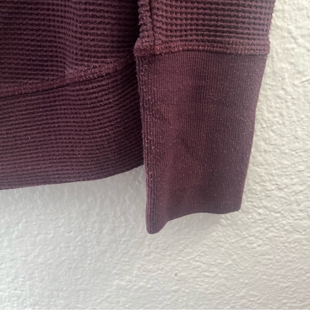 Athleta Coaster Luxe Waffle Sweatshirt in Cabernet - Women's Size SMALL - Picture 12 of 13